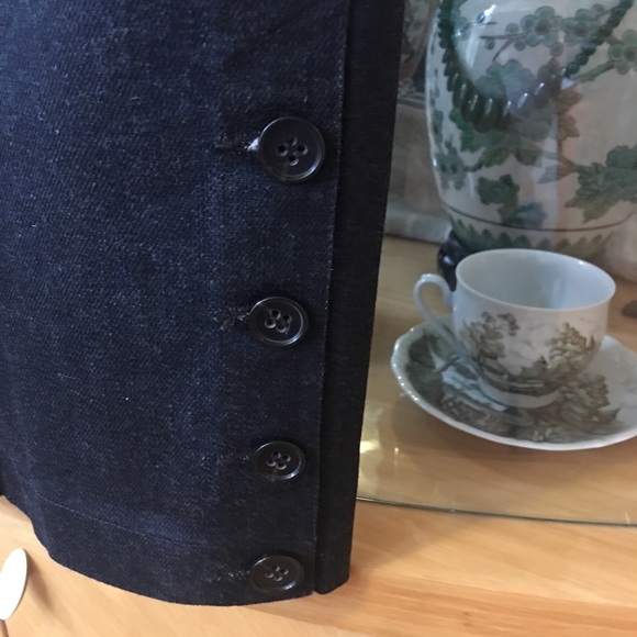 Theory dark wash denim jean mini skirt - Picture 4 of 13